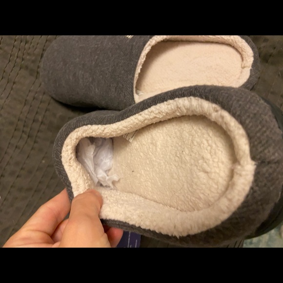 Slippers - Picture 6 of 6